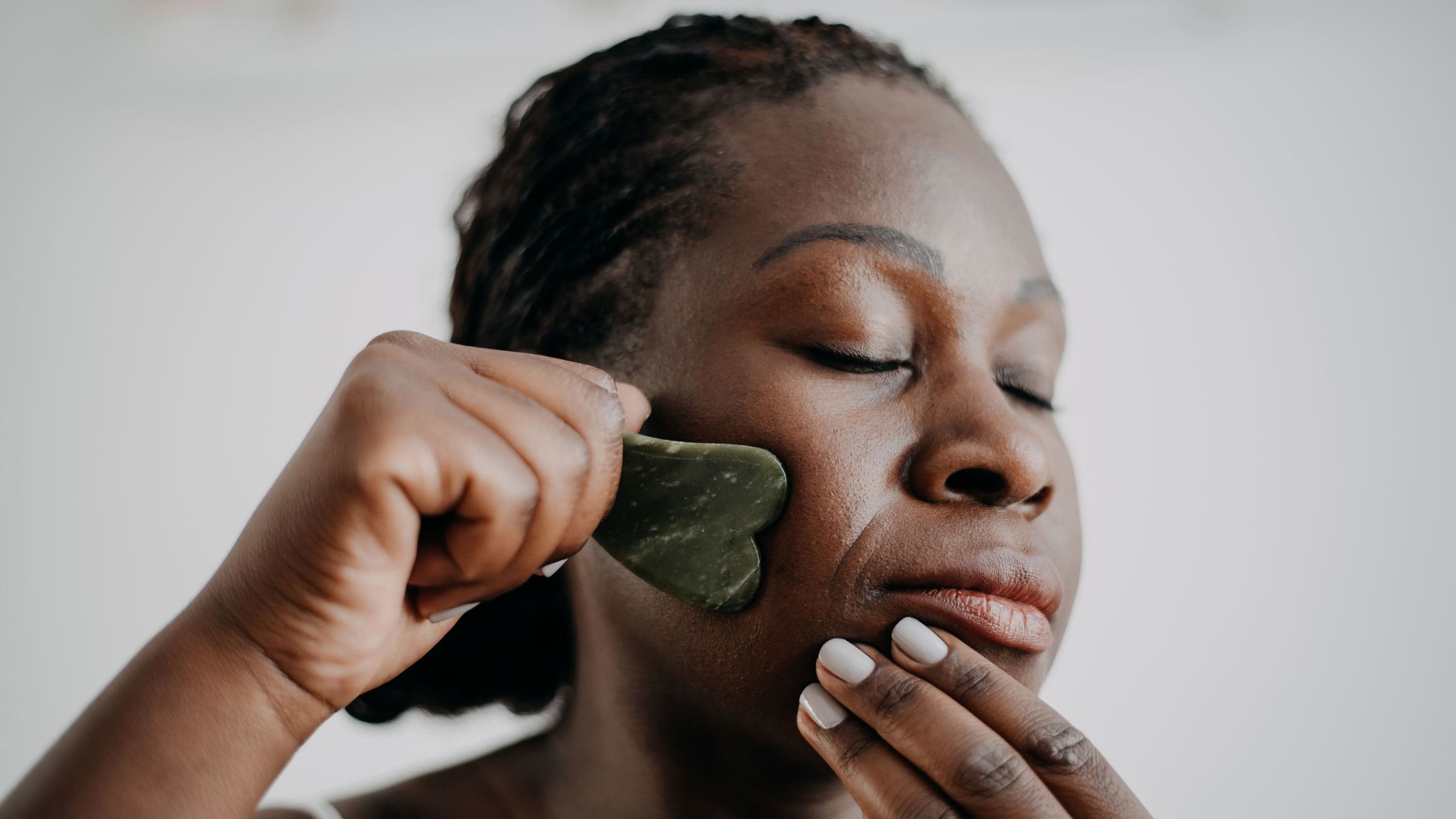 Conseils de sécurité et précautions à prendre avec le Gua Sha